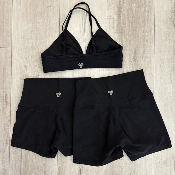 Aritzia TNA Golden BUTTER THRIVE BRA TOP & CHEEKY HI-RISE 3